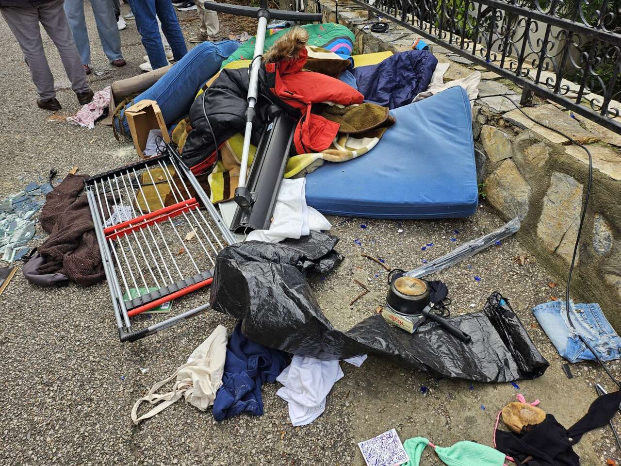 Muğla'da Babasıyla Tartışan Genç Kadın Evini Ateşe Verdi 1